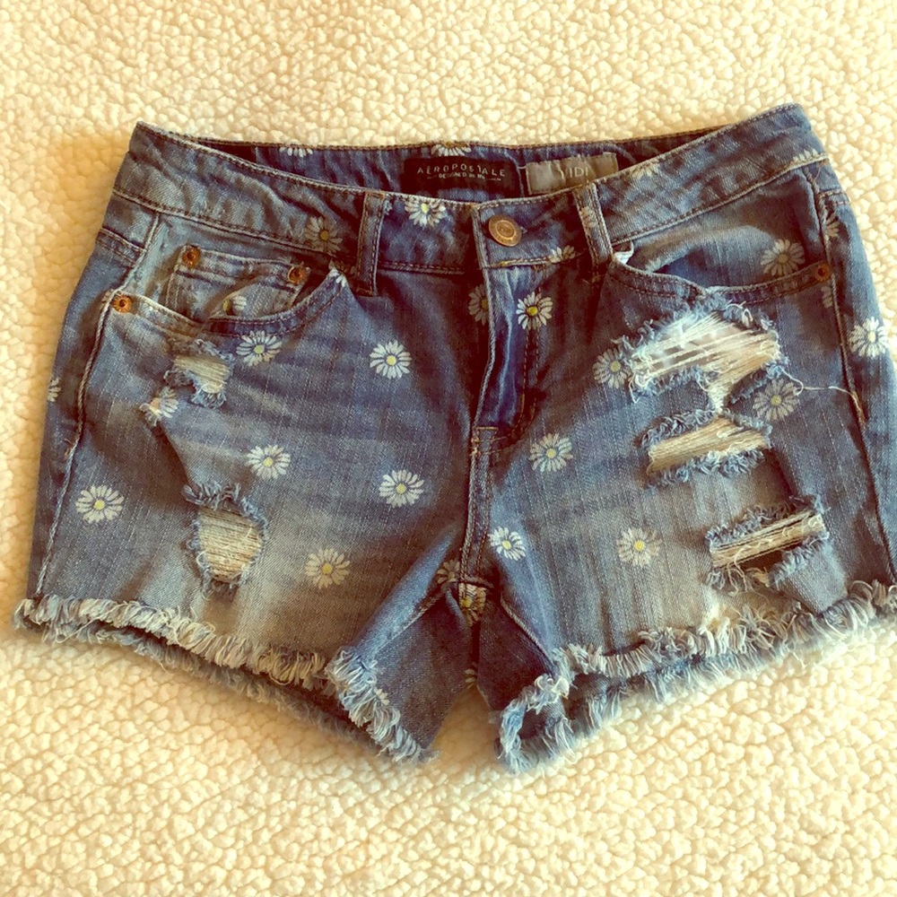 Aeropostale daisy shorts